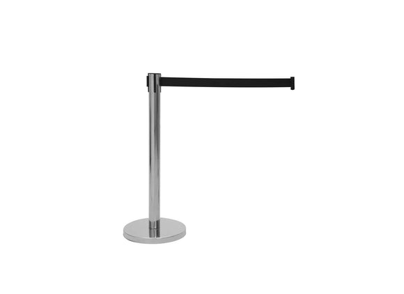 Absperrpfosten mit Gurtabroller