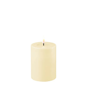 Deluxe Homeart LED Kerze Stumpenkerze Indoor creme