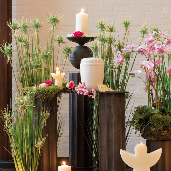 Urnensäule - dunkles Metall